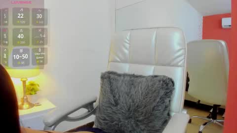  Chloe Harper  online show from 11.26.25