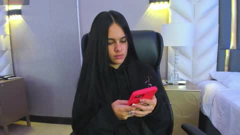  Chloe Harper  online show from 01.12.26