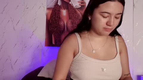 Snapshot of chloekitty_69 chatting on 11.08.25 Melisa online show from 11.08.25