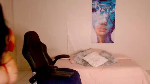 Snapshot of chloekitty_69 chatting on 11.15.25 Melisa online show from 11.15.25