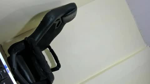 chloelana online show from 03.04.26