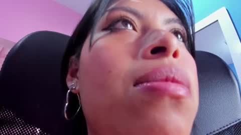 ChloeSignup For Free  Join my Fan Club online show from 02.25.25