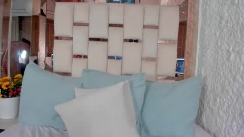 Chloe  online show from 11.13.25