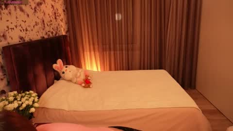 Chloe online show from 02.21.26