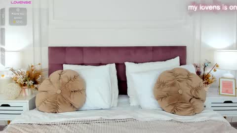 Snapshot of chloesug chatting on 02.10.25 Chloe online show from 02.10.25