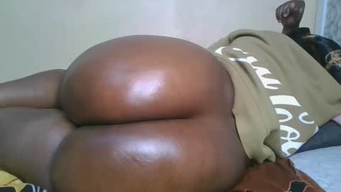 Snapshot of choco_baeb chatting on 03.26.26 nei online show from 03.26.26