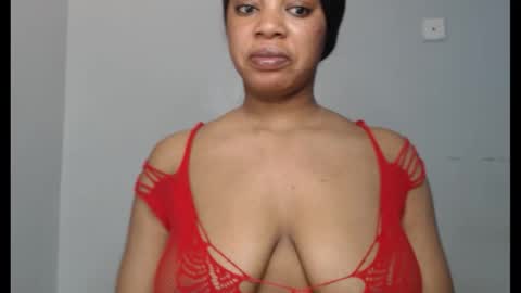 Snapshot of choco_chocox chatting on 09.09.25 ESTHER online show from 09.09.25