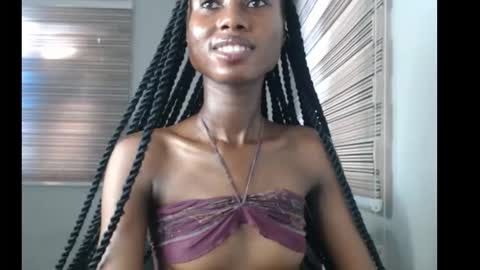 choco_petitqueen online show from 11.08.25