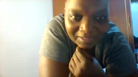 Snapshot of chocobabe002 chatting on 03.01.26 chocobabe002 online show from 03.01.26