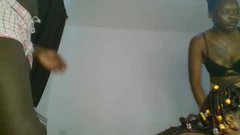 chocobear22 online show from 11.17.25