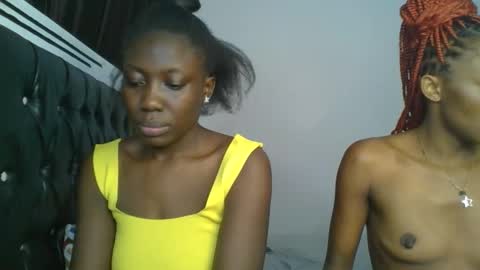 chocobear22 online show from 11.27.25