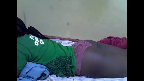 Snapshot of chocolate_baby3 chatting on 11.18.25 chocolate_baby3 online show from 11.18.25