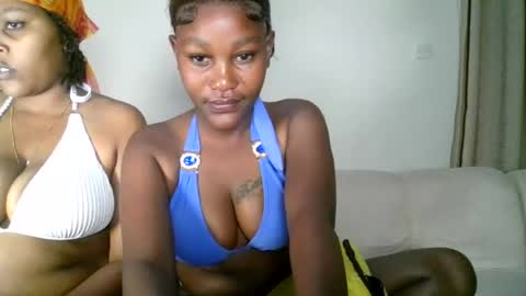 Snapshot of chocolate_divaa chatting on 07.27.26 chocolate_divaa online show from 07.27.26