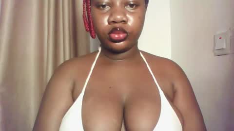 Snapshot of chocolateassgirl61 chatting on 12.21.25 chocolateassgirl61 online show from 12.21.25