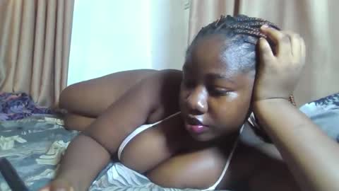 Snapshot of chocolateassgirl61 chatting on 01.16.26 chocolateassgirl61 online show from 01.16.26