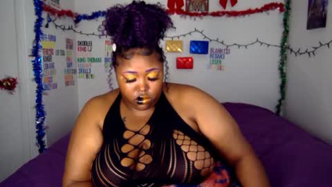 Snapshot of chocolatebunnyxx69 chatting on 12.29.24 Melina online show from 12.29.24