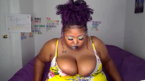 Snapshot of chocolatebunnyxx69 chatting on 01.08.25 Melina online show from 01.08.25