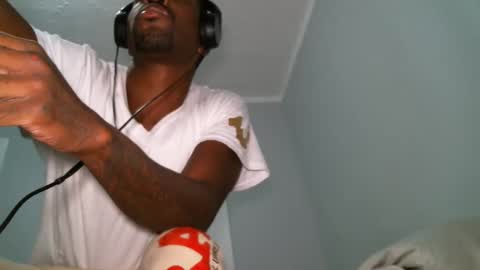 Snapshot of chocolatedolla chatting on 01.03.25 chocolatedolla online show from 01.03.25