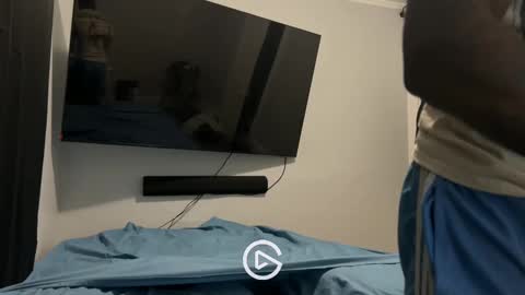 Snapshot of chocolatedolla chatting on 01.20.25 chocolatedolla online show from 01.20.25