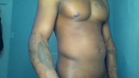 Snapshot of chocolatedolla chatting on 02.13.25 chocolatedolla online show from 02.13.25