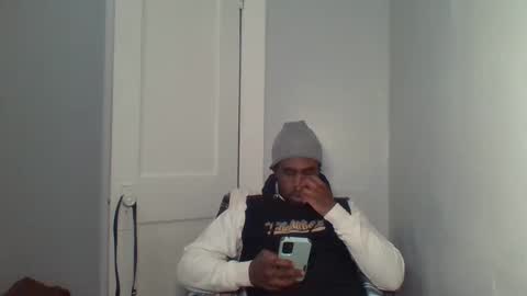 Snapshot of chocolatedolla chatting on 02.14.25 chocolatedolla online show from 02.14.25