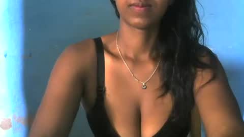 Snapshot of choe03 chatting on 11.25.25 choe03 online show from 11.25.25