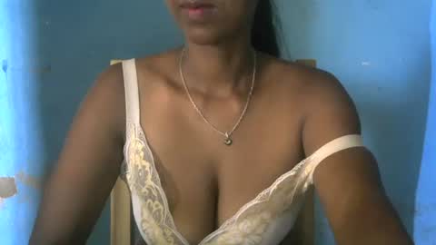 Snapshot of choe03 chatting on 12.04.25 choe03 online show from 12.04.25