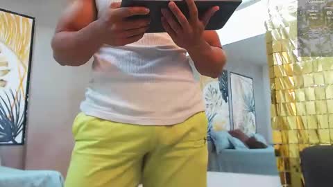 Snapshot of choreythaiylor chatting on 02.13.25 Chorey Thaylor online show from 02.13.25