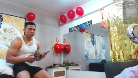 Snapshot of choreythaiylor chatting on 02.20.25 Chorey Thaylor online show from 02.20.25