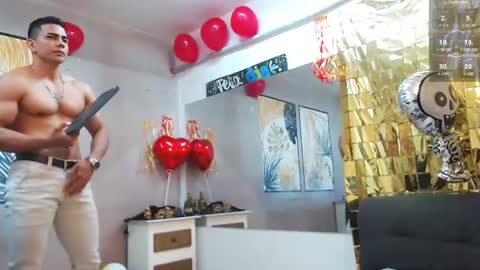 Snapshot of choreythaiylor chatting on 02.21.25 Chorey Thaylor online show from 02.21.25