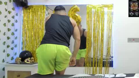 Snapshot of choreythaiylor chatting on 09.11.25 Chorey Thaylor online show from 09.11.25