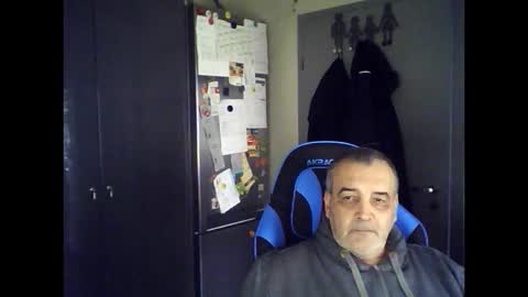 Snapshot of chris250268 chatting on 09.25.25 Chris online show from 09.25.25