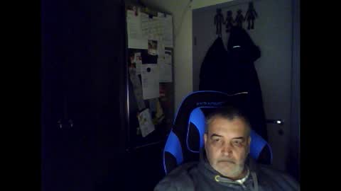 Snapshot of chris250268 chatting on 09.28.25 Chris online show from 09.28.25