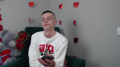   Chris Brown  online show from 02.18.25