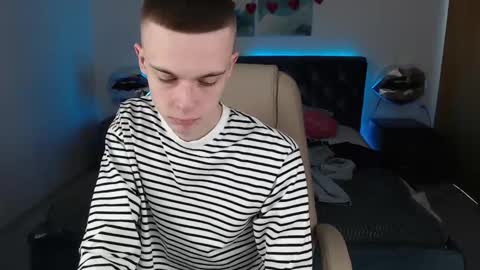   Chris Brown  online show from 02.19.25