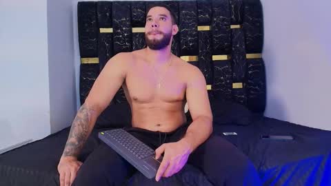 Chris B online show from 11.21.25