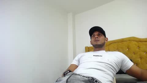 Snapshot of chris_dick2 chatting on 07.04.26 chris_dick2 online show from 07.04.26