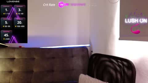 cris         Twitter magnum101010 insta magnumc20 online show from 01.26.25