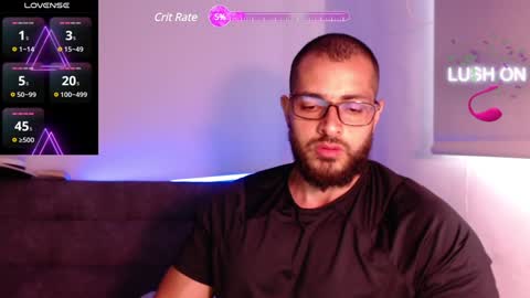 cris         Twitter magnum101010 insta magnumc20 online show from 01.30.25