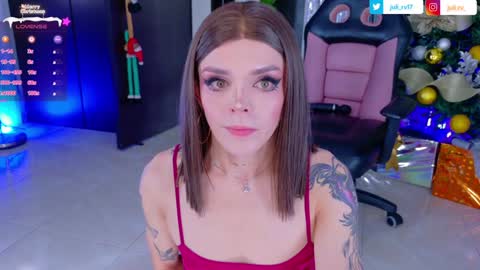 juli   Instagram july rv17 - Twitter juli rv17     online show from 12.19.24