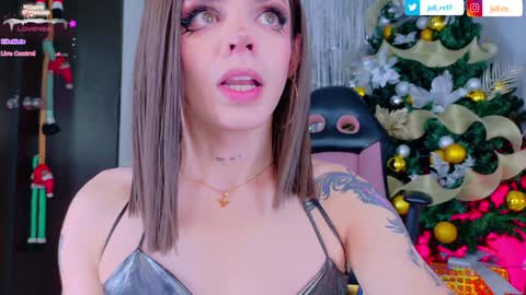 juli   Instagram july rv17 - Twitter juli rv17     online show from 01.03.25