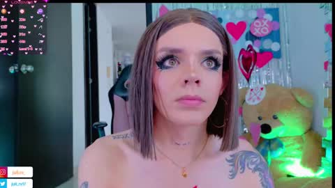 juli   Instagram july rv17 - Twitter juli rv17     online show from 02.20.25