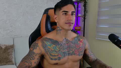 Snapshot of chris_reilly chatting on 12.05.24 chris reilly online show from 12.05.24