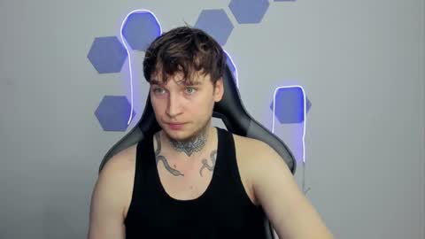 Snapshot of chris_tyson chatting on 12.18.24 Chris Tyson online show from 12.18.24