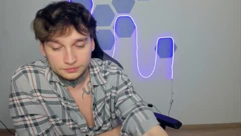 Snapshot of chris_tyson chatting on 12.20.24 Chris Tyson online show from 12.20.24