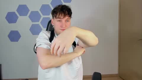 Snapshot of chris_tyson chatting on 01.08.25 Chris Tyson online show from 01.08.25