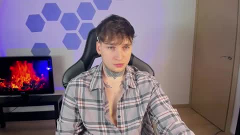 Snapshot of chris_tyson chatting on 01.09.25 Chris Tyson online show from 01.09.25