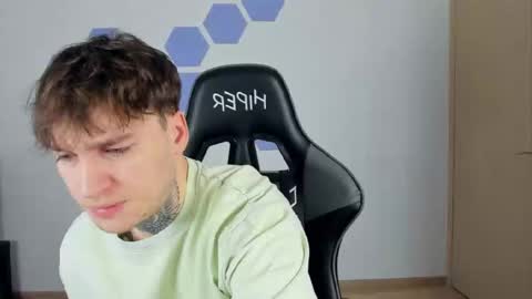 Snapshot of chris_tyson chatting on 01.18.25 Chris Tyson online show from 01.18.25