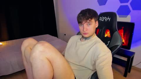 Snapshot of chris_tyson chatting on 02.09.25 Chris Tyson online show from 02.09.25