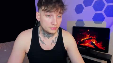 Snapshot of chris_tyson chatting on 02.15.25 Chris Tyson online show from 02.15.25